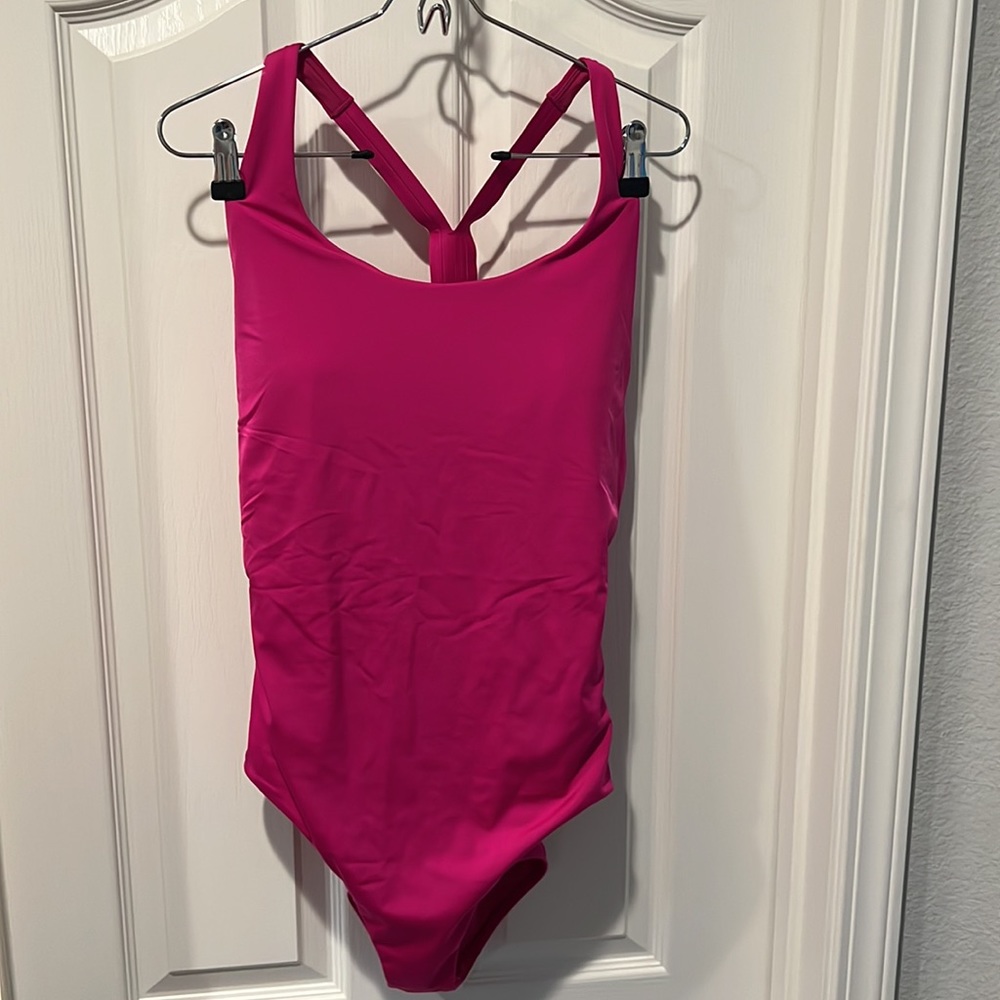 Like New Athleta Pink Malibu one piece swimsuit. Size Large Tall.